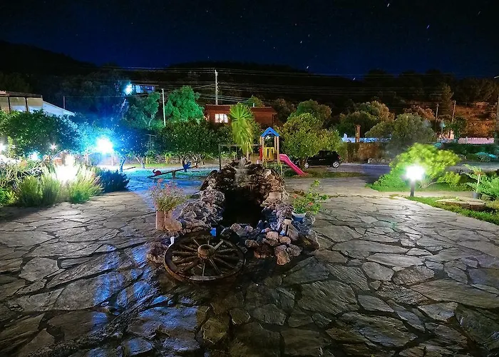 Hayitbuku Ahsapevleri Casa de hóspedes