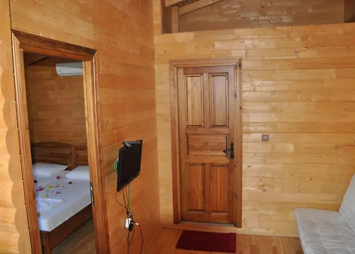 Hayitbuku Ahsapevleri Casa de hóspedes